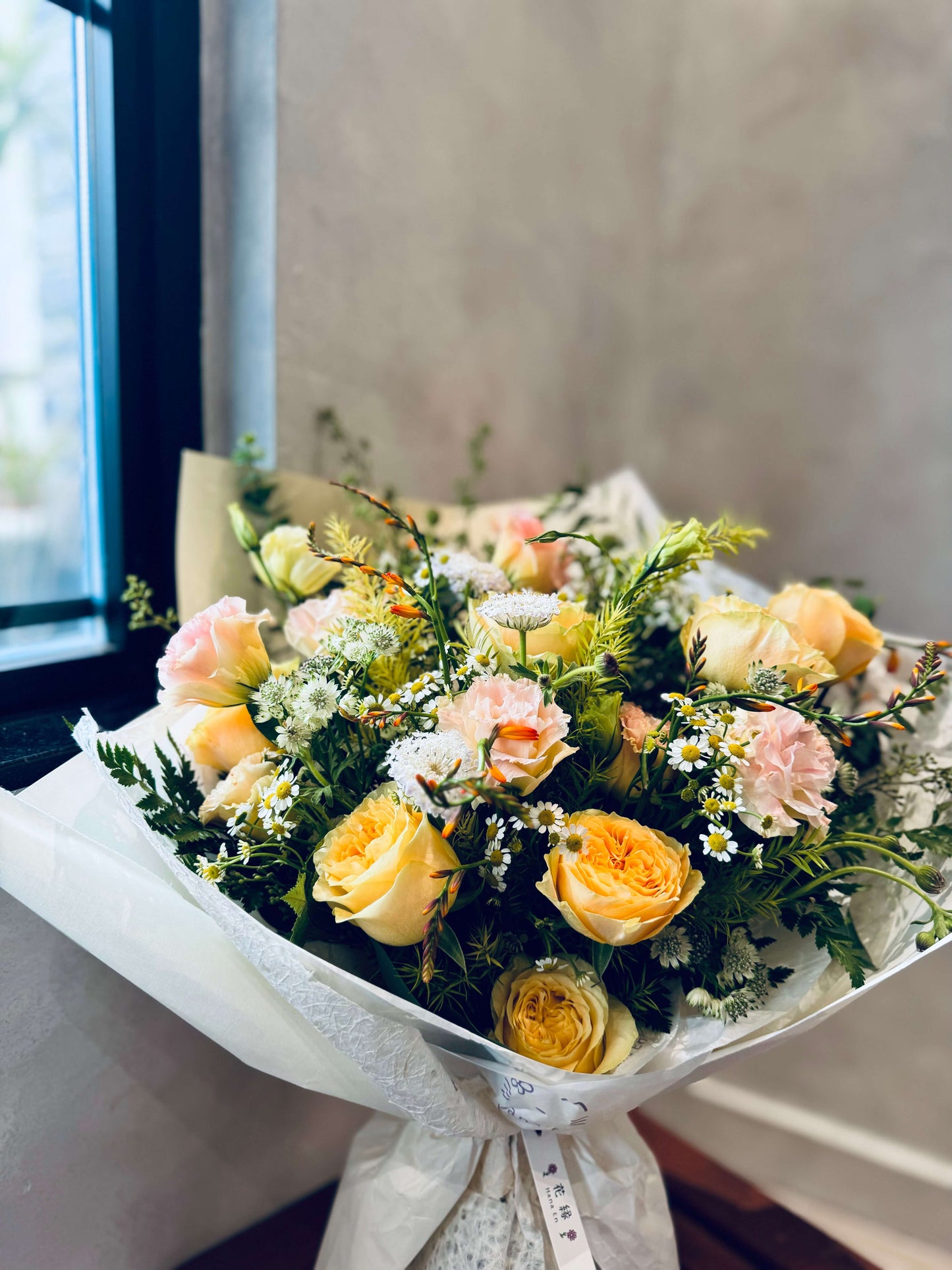 Bouquet - Yellow / Peach